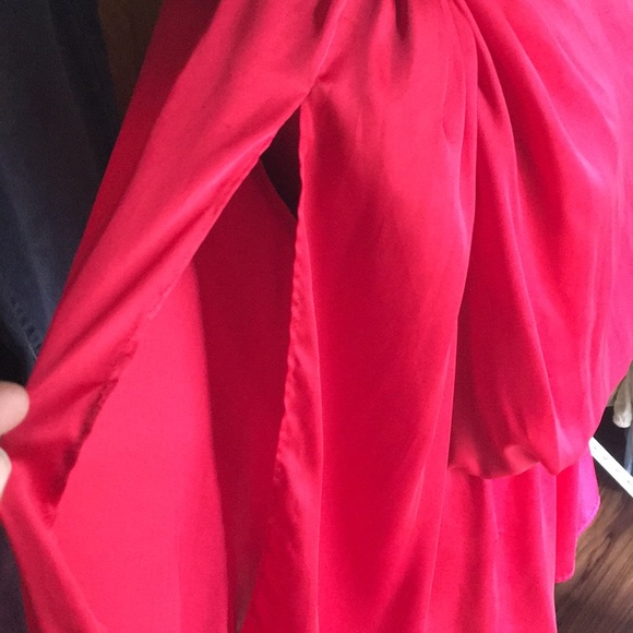 BISOU BISOU One Shoulder Peplum Blouse - Picture 3 of 3